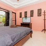Baan Kanittha - 6 Bedrooms Gt Pool Villa