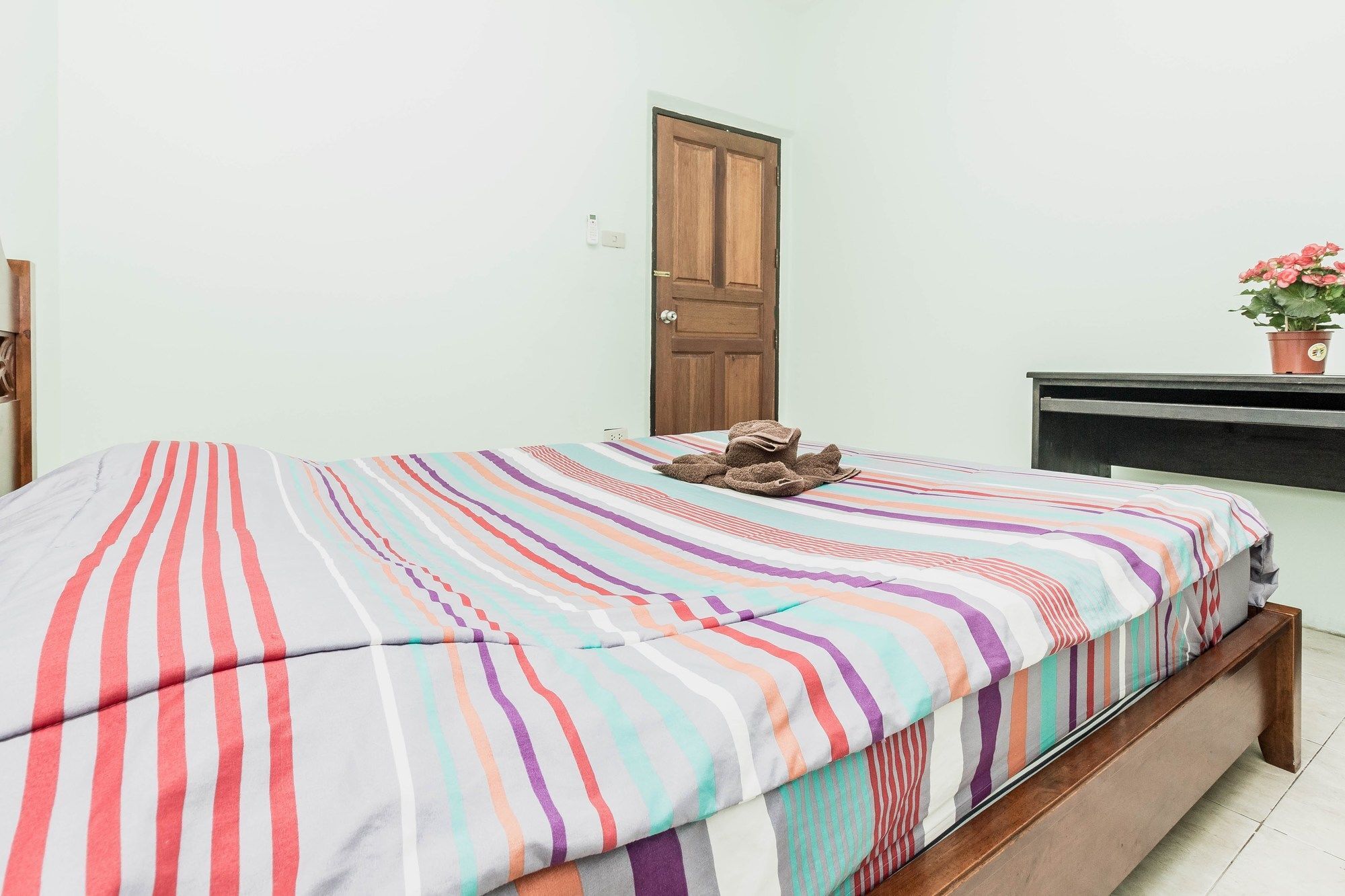 Baan Kanittha - 6 Bedrooms Gt Pool Villa Pattaya
